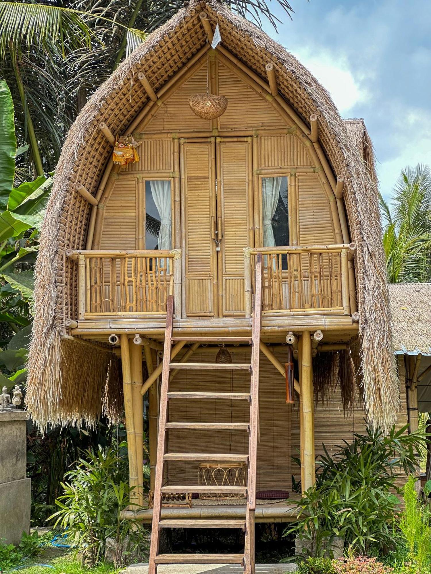Kawig Bamboo House - Ricefield View, Eco Bamboo Home Tampaksiring ภายนอก รูปภาพ
