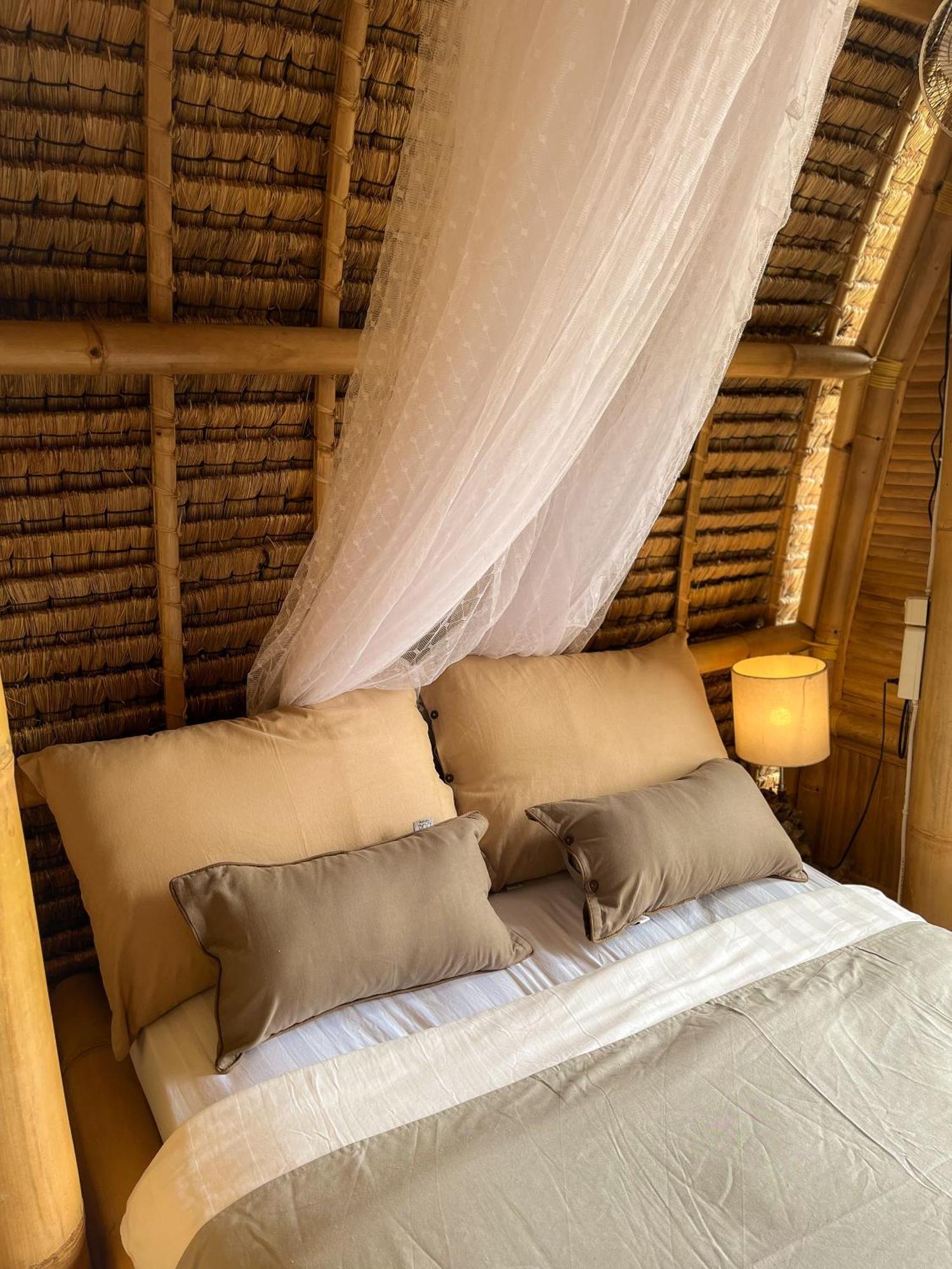 Kawig Bamboo House - Ricefield View, Eco Bamboo Home Tampaksiring ภายนอก รูปภาพ